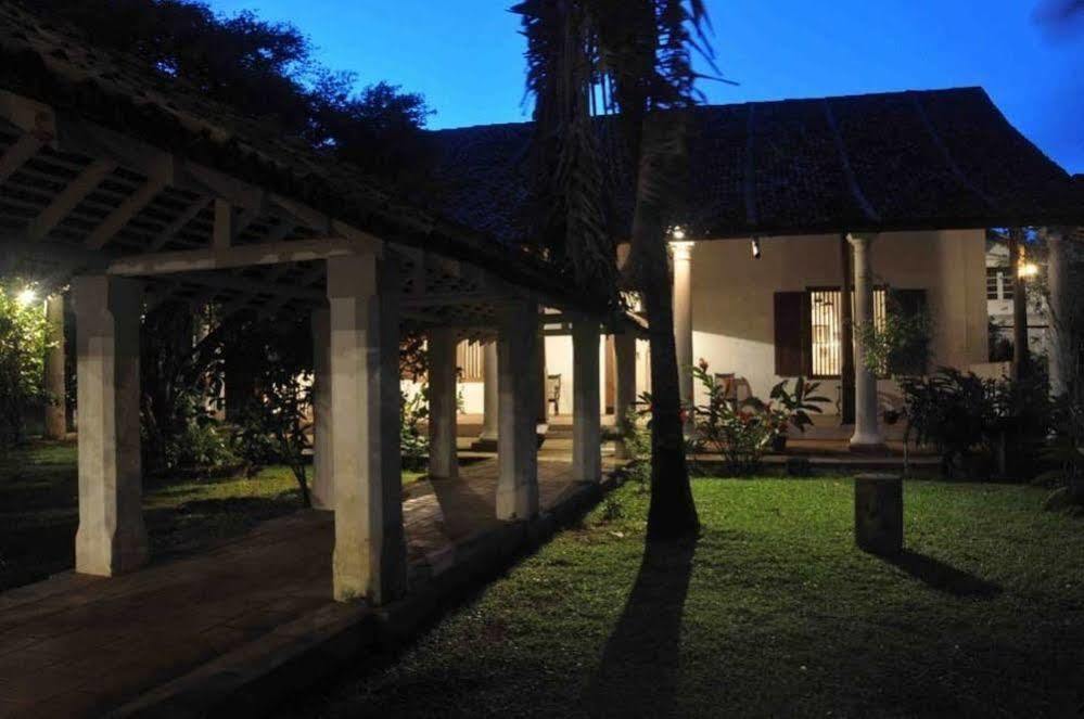 Villa Atapattu Walawwa Galle Exterior foto